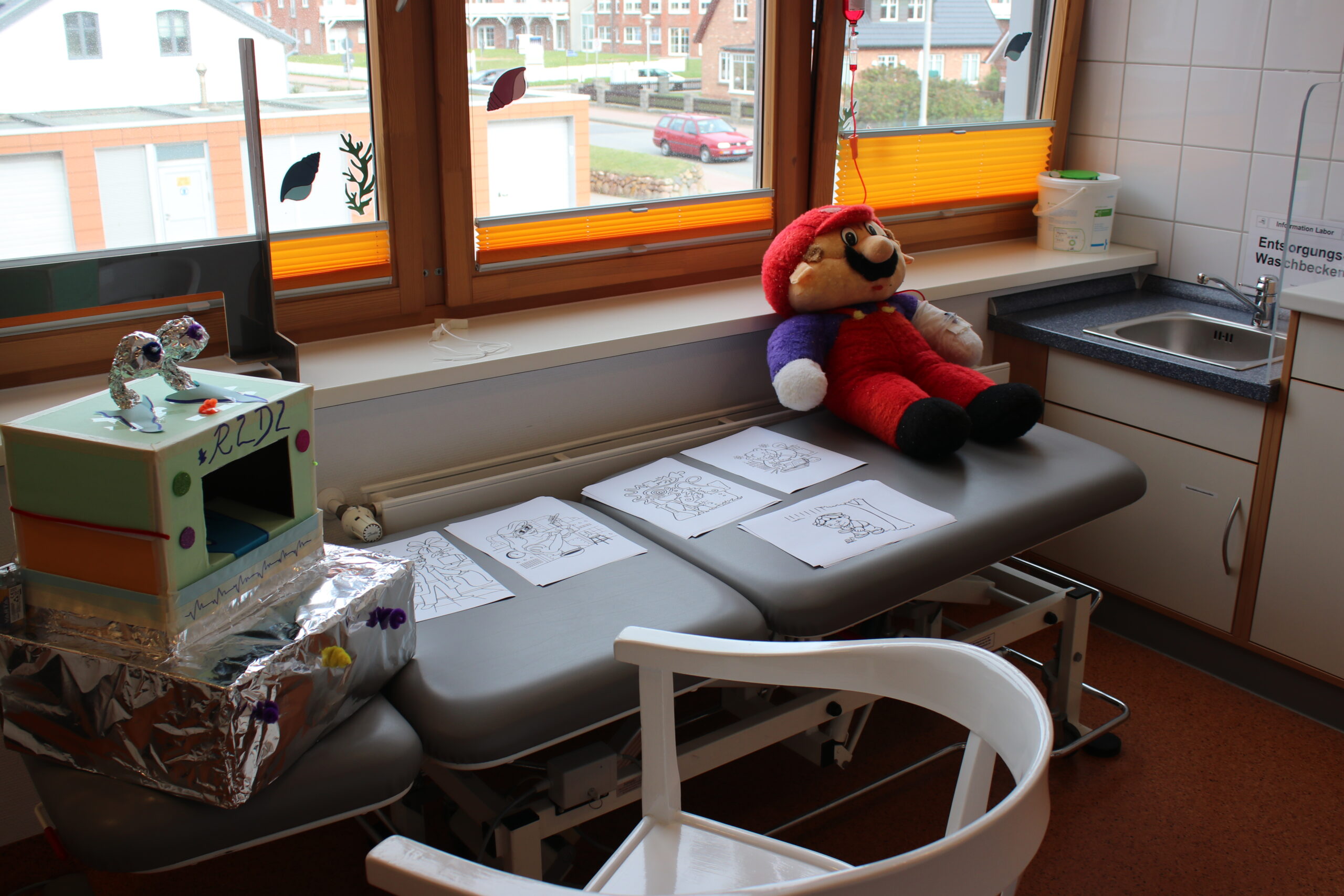 Mario im Labor in der Fachklinik Sylt